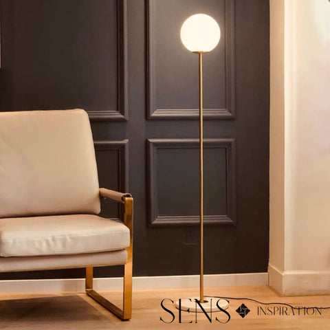 Lampadaire Lune Scandinave